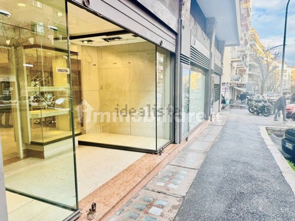 casa indipendente in vendita a Roma