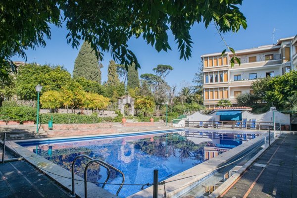 appartamento in vendita a Roma in zona Della Vittoria