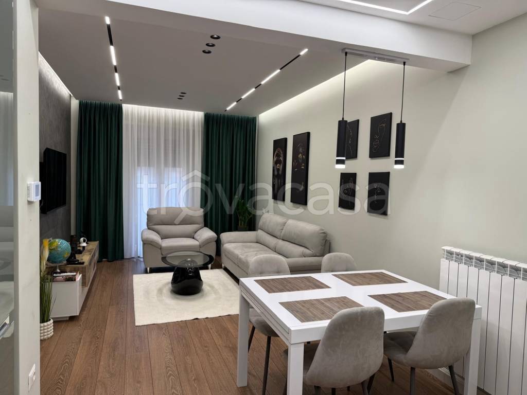 appartamento in vendita a Roma in zona Gianicolense