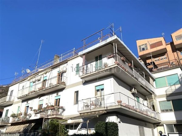 appartamento in vendita a Roma in zona Vitinia