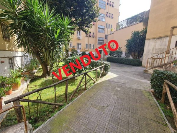 appartamento in vendita a Roma in zona Ostiense