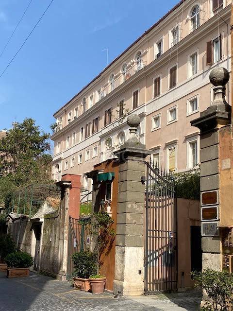 appartamento in vendita a Roma in zona Campo Marzio