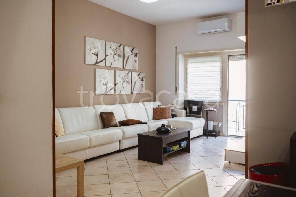 negozio in vendita a Roma in zona Monte Sacro/Talenti