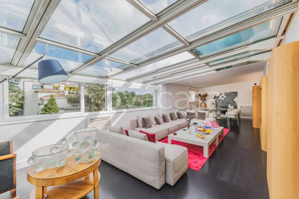 appartamento in vendita a Roma in zona Tor di Quinto