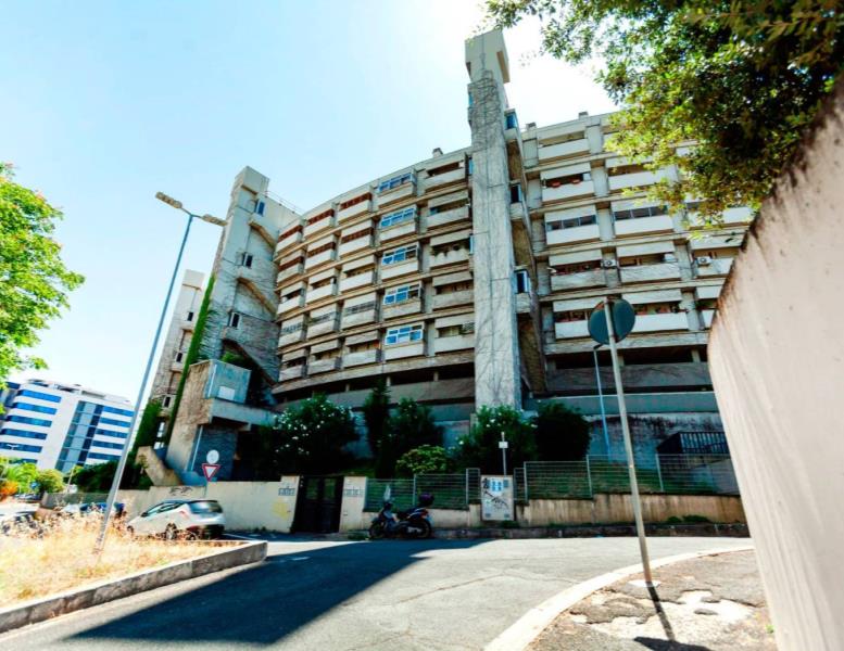 appartamento in vendita a Roma in zona Ardeatino