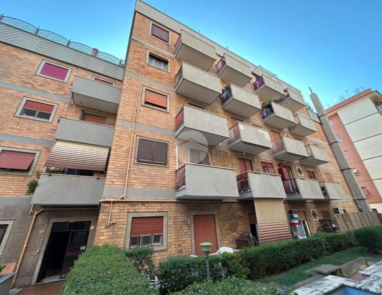 appartamento in vendita a Roma in zona Prenestino-Centocelle
