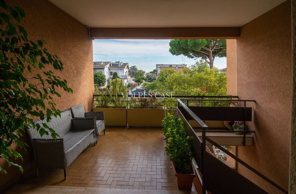 appartamento in vendita a Roma in zona Ostiense