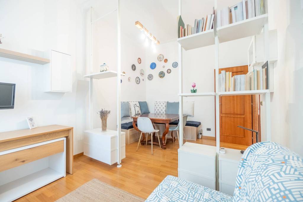 appartamento in vendita a Roma in zona Tuscolano