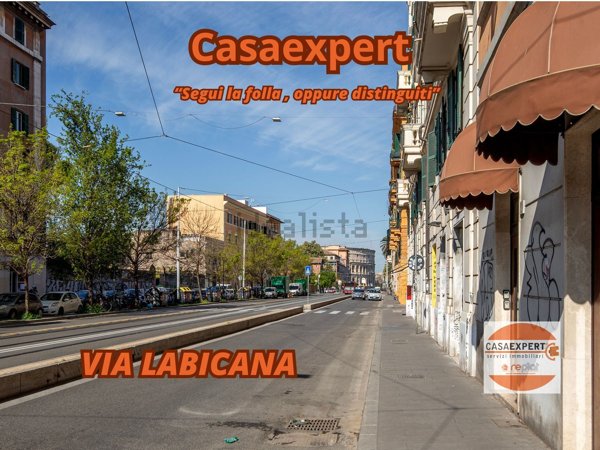 appartamento in vendita a Roma in zona Rione Monti/Campitelli