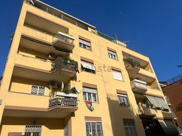 appartamento in vendita a Roma in zona Portuense