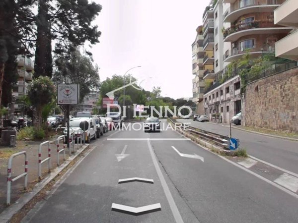 appartamento in vendita a Roma in zona Della Vittoria
