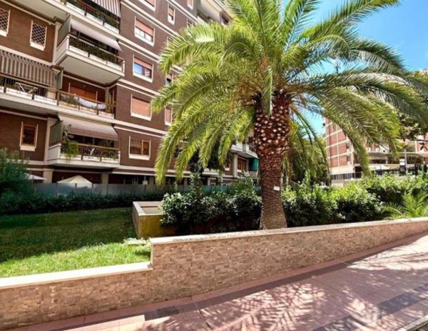 appartamento in vendita a Roma in zona Monte Sacro/Talenti