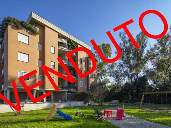 appartamento in vendita a Roma in zona Portuense