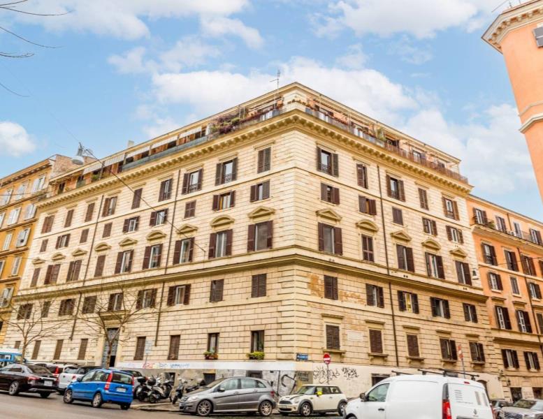 appartamento in vendita a Roma in zona Trastevere