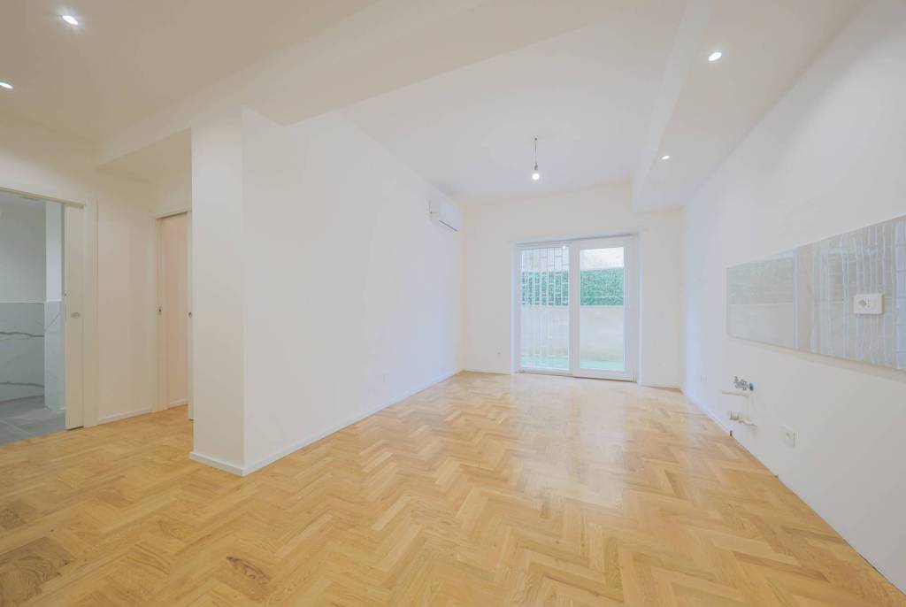 appartamento in vendita a Roma in zona Tor di Quinto