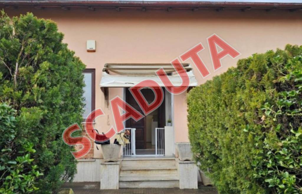 casa indipendente in vendita a Roma in zona Casal Morena