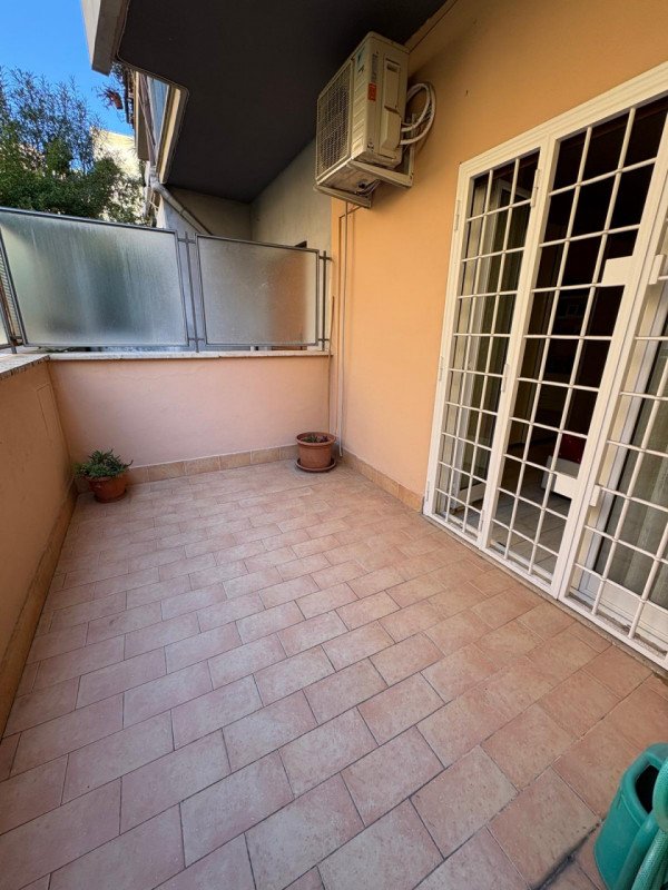 appartamento in vendita a Roma in zona Trastevere