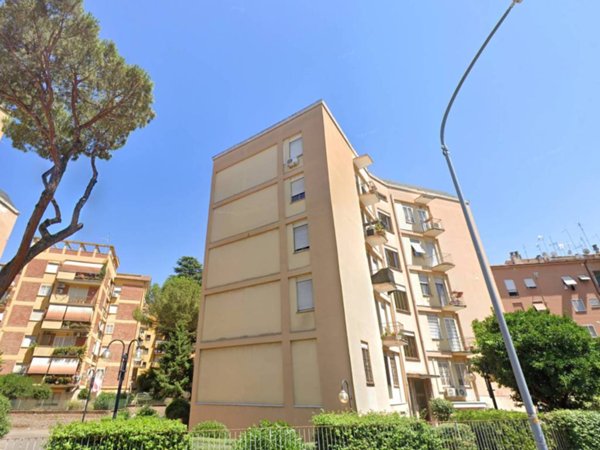 appartamento in vendita a Roma in zona Cinecittà