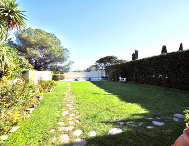 casa indipendente in vendita a Roma in zona Mostacciano