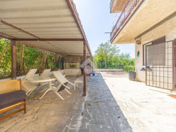 appartamento in vendita a Roma in zona Finocchio