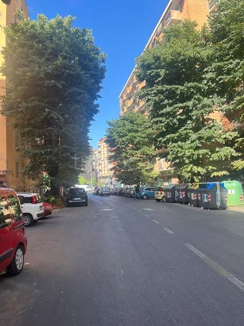 appartamento in vendita a Roma in zona Appio Latino