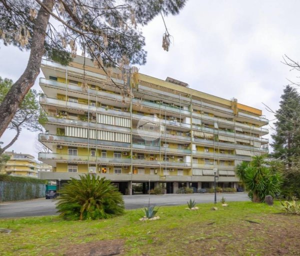 appartamento in vendita a Roma in zona San Basilio