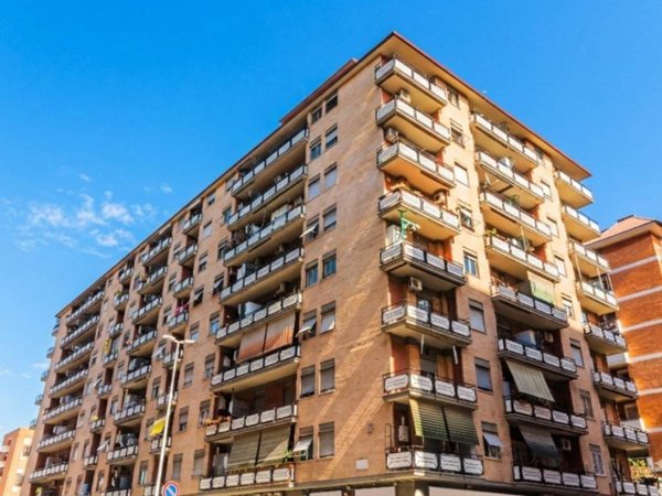 appartamento in vendita a Roma in zona Cinecittà