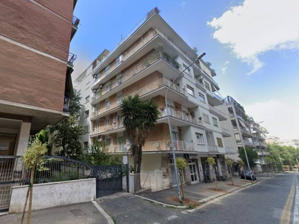 appartamento in vendita a Roma in zona Gianicolense