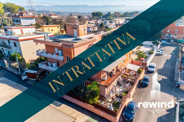 appartamento in vendita a Roma in zona Castelverde