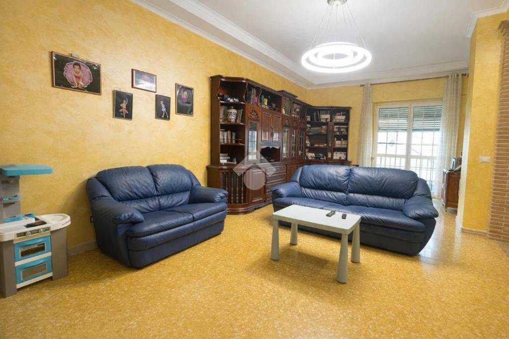 appartamento in vendita a Roma in zona Portuense