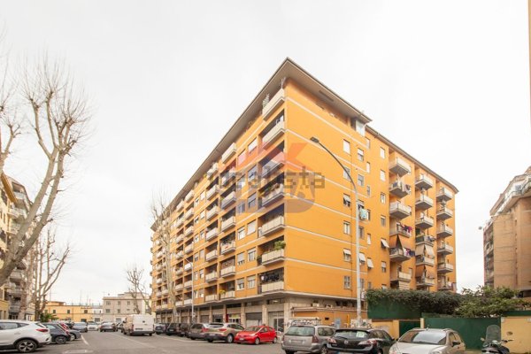 appartamento in vendita a Roma in zona Tiburtino
