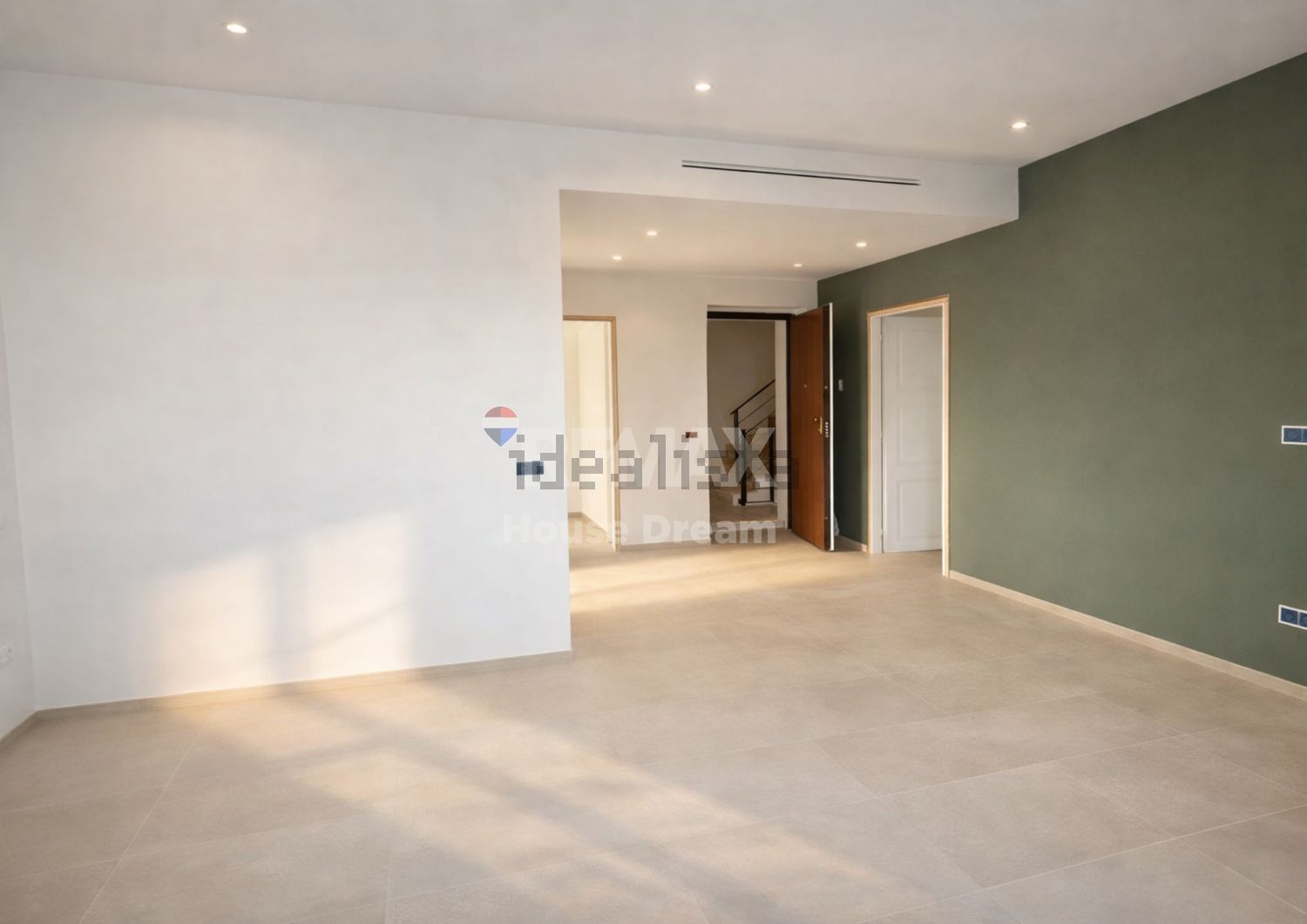 appartamento in vendita a Roma in zona Appio Claudio