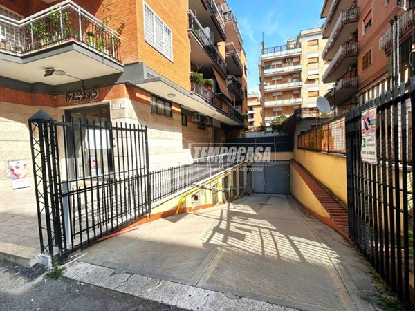 locale di sgombero in vendita a Roma in zona Collatino