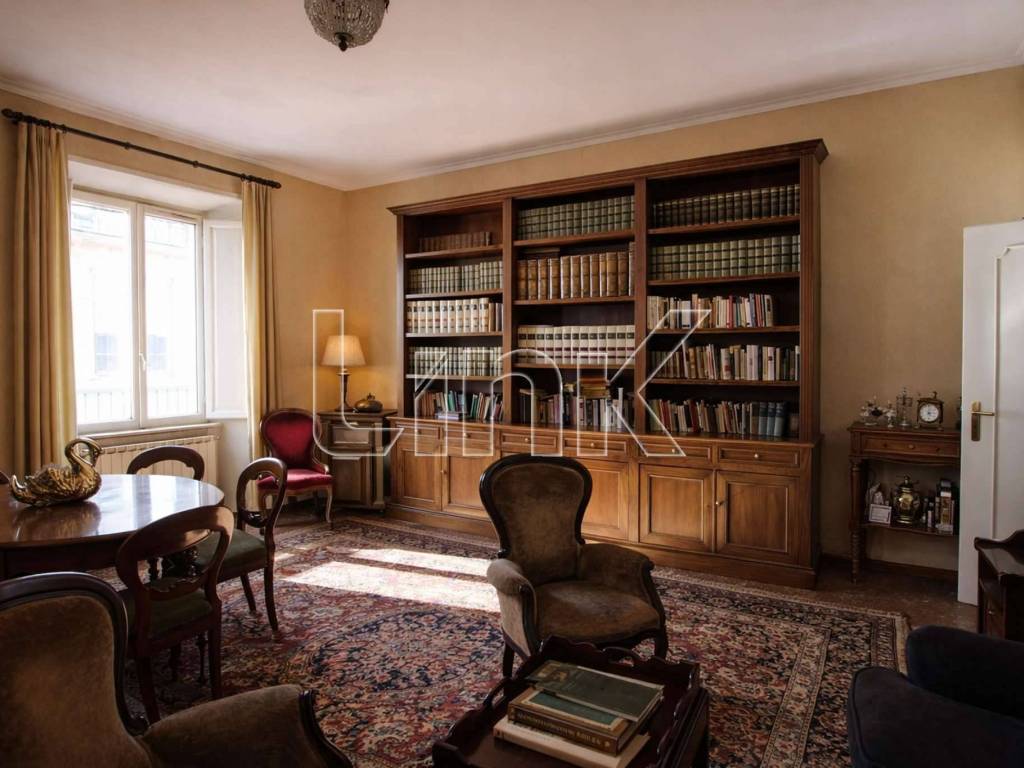 appartamento in vendita a Roma in zona Rione Prati