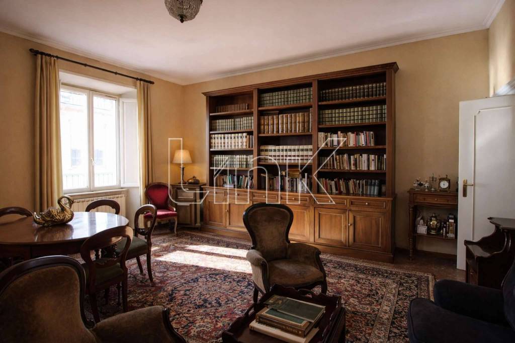 appartamento in vendita a Roma in zona Rione Prati