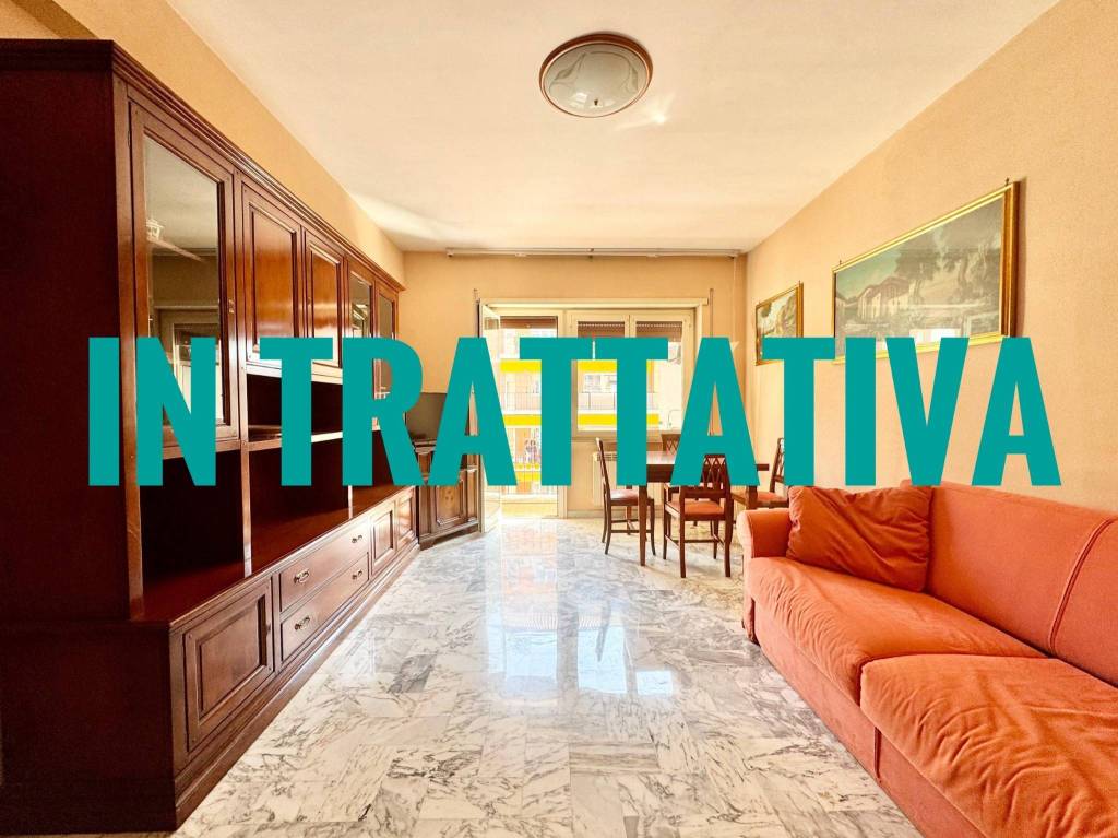 appartamento in vendita a Roma in zona Tuscolano