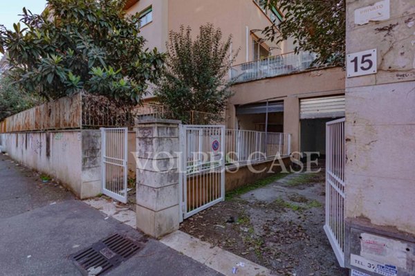 locale di sgombero in vendita a Roma in zona Primavalle