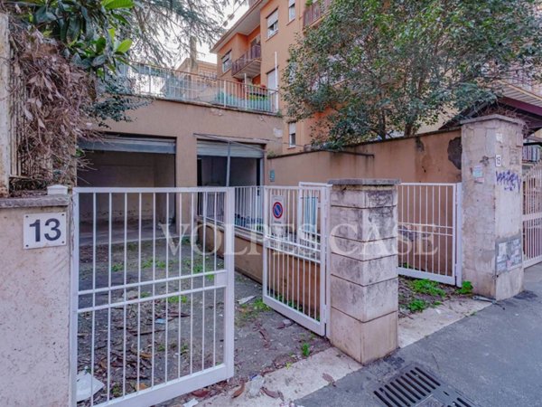 locale di sgombero in vendita a Roma in zona Primavalle