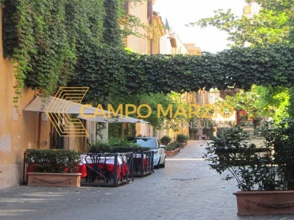 negozio in vendita a Roma in zona Campo Marzio