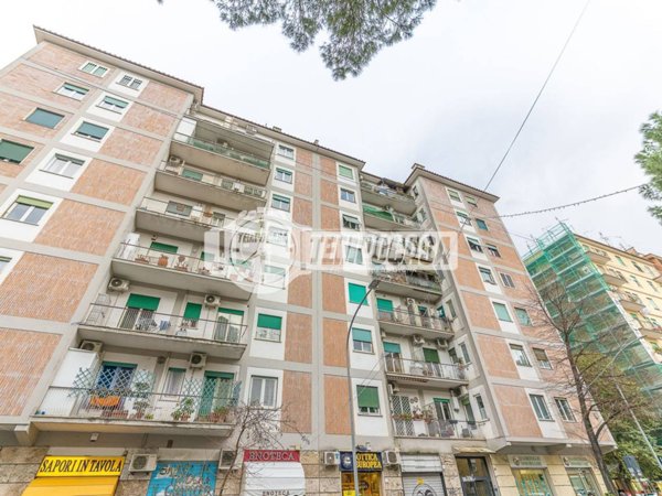 appartamento in vendita a Roma in zona Prenestino-Labicano