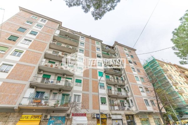 appartamento in vendita a Roma in zona Prenestino-Labicano