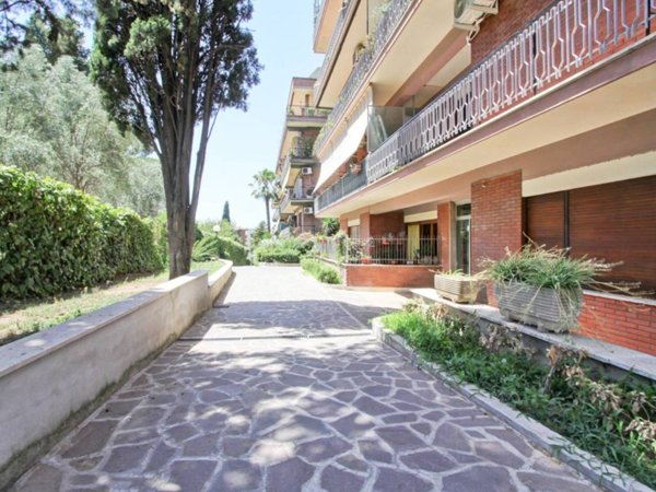 appartamento in vendita a Roma in zona Alessandrino