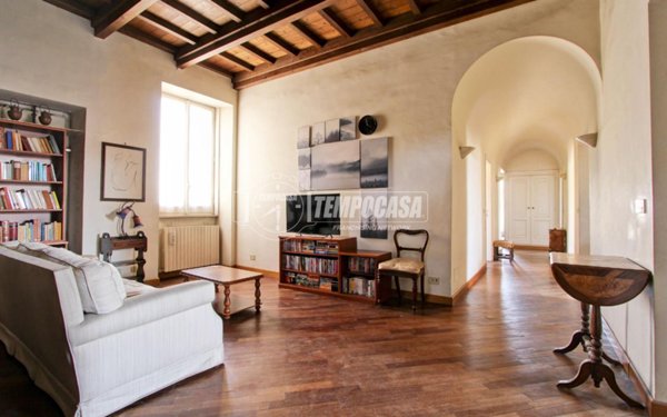 appartamento in vendita a Roma in zona Esquilino