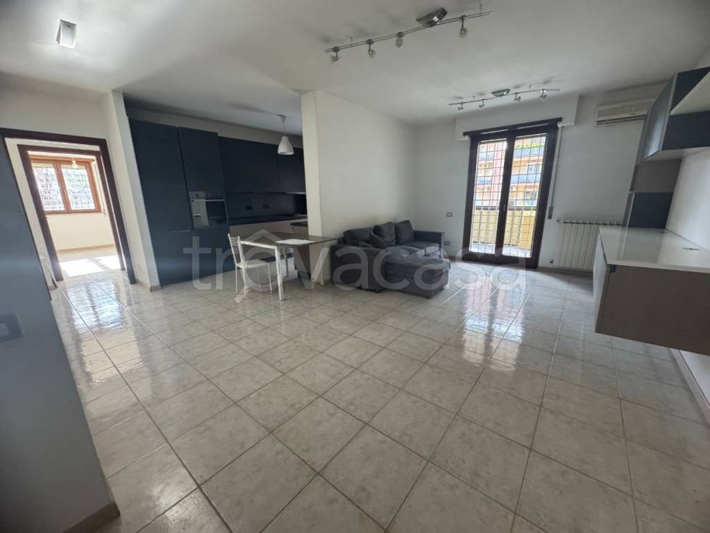 appartamento in vendita a Roma in zona Torrino