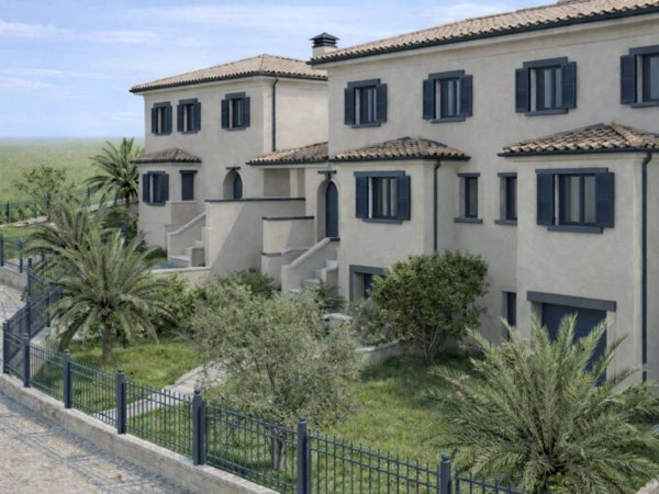 casa indipendente in vendita a Roma