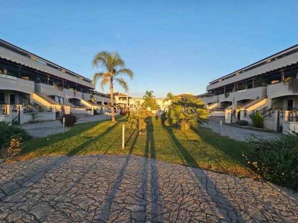 appartamento in vendita a Roma in zona Dragona/Bagnoletto