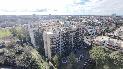 appartamento in vendita a Roma in zona EUR