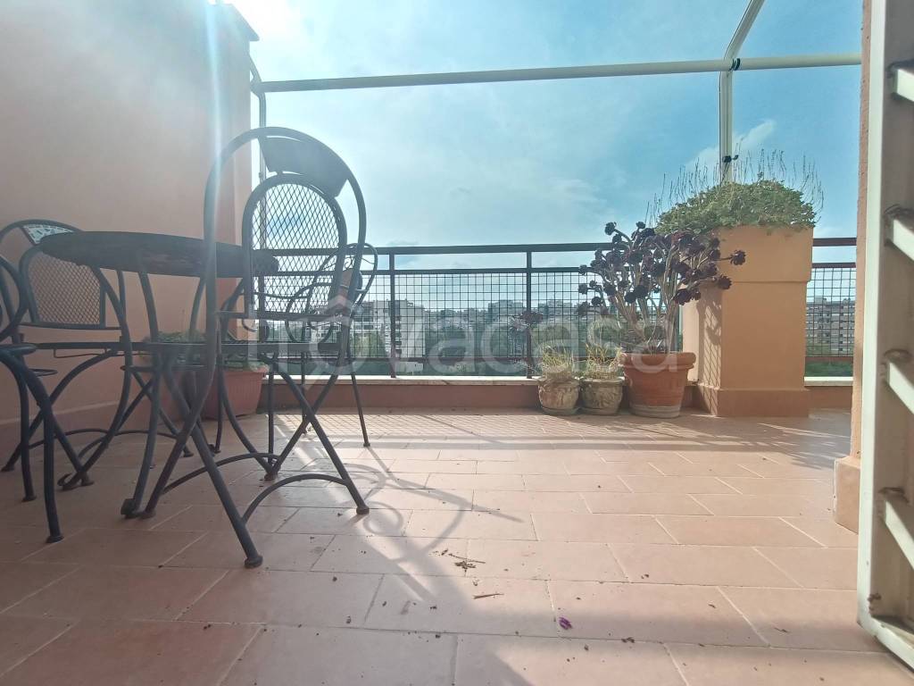 appartamento in vendita a Roma in zona Ostiense