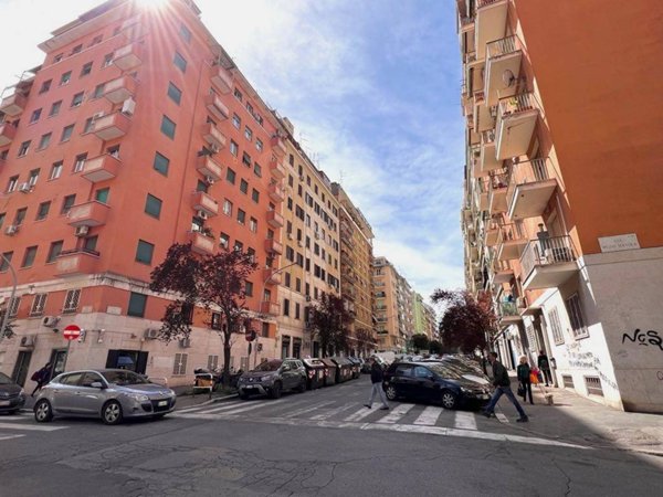 appartamento in vendita a Roma in zona Tuscolano