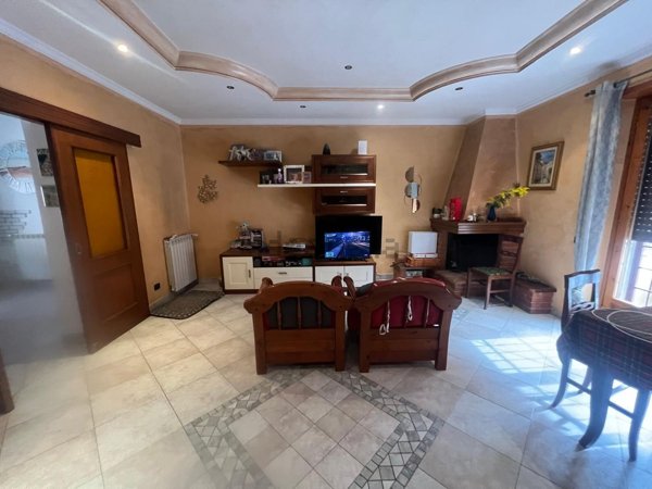 appartamento in vendita a Roma in zona Acilia